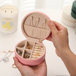 Travel Jewelry Box,Small Jewelry Organizer Portable Mini Jewelry Box Round to Shop Rings Earrings Necklaces Bracelets Ladies Gift