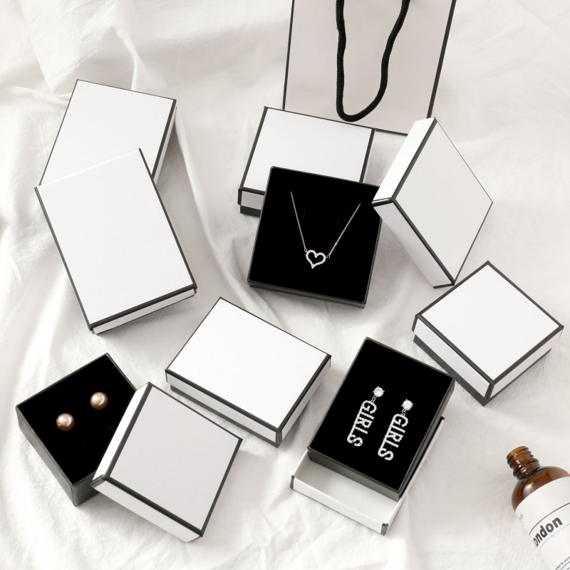 Small box Gift Boxes Classic Jewelry Case