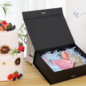 Gift Box with Lid for Presentswith Ribbon and Magnetic Closure