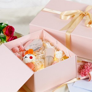 Gift Box with Magnetic Closure Lid for Gift Packaging