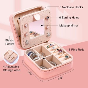 Small Jewelry Box for Women Girls Initial P Travel Jewelry Case Small Jewelry Organizer Box