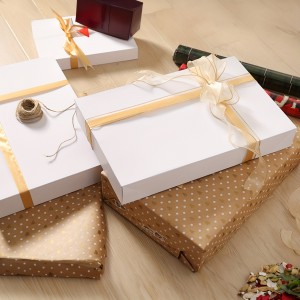 White Gift Boxes Flat Gray Board Paper World Lid Gift Box , Wedding Gift Packaging