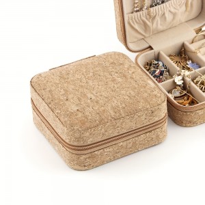 Compact Portable Wooden Jewelry Box, Classic Wood Grain Jewelry Storage Box