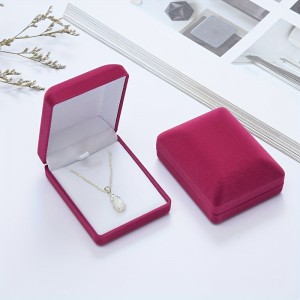 Velvet Necklace Pendant Gift Box Classic Jewelry Organizer Display Box