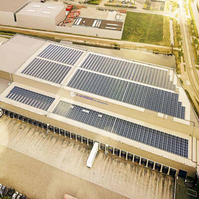 3000 solarpanels on roof GD-iTS Warehouse in Zaltbommel, The Netherlands