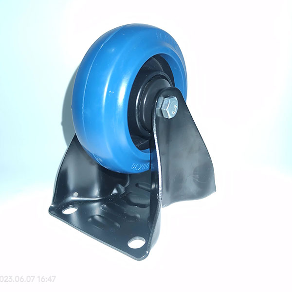 [Produtos desta semana] Roda industrial europea de 100 mm, caucho elástico azul, rodamento de bolas, soporte negro