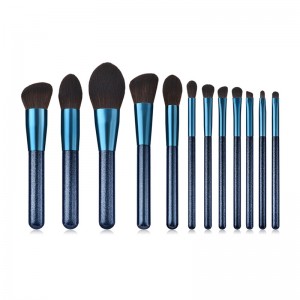 Supphire Makeup Brush Set with blue handle and Micro Crystal Fibre