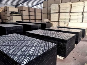 Big discounting China 1220 X 2440 X 18 mm Waterproof Black Film Faced Plywood/Shuttering Plywood for Construction