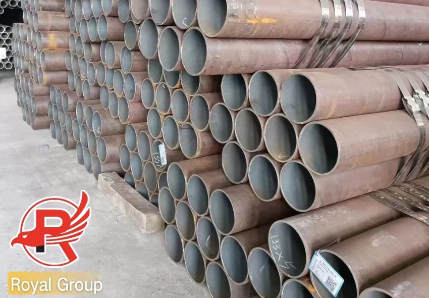 Steel Pipe delivery – ROYAL GROUP
