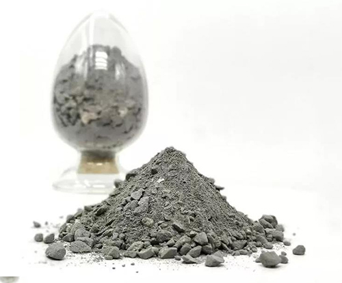 Hardening mechanism and correct storage of phosphate refractory castables