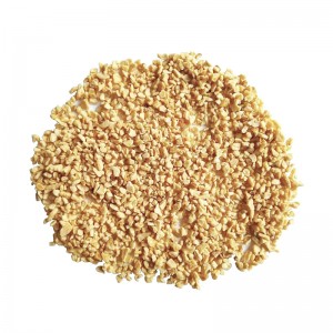 Fast delivered Chinese dried garlic flakes / dehydrated minced garlic / garlic powder with root