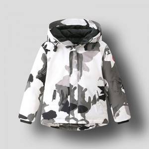Baby hooded camouflage duck down jacket