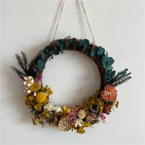 Dried flower wreath Suppliers for Party Office Home Decor