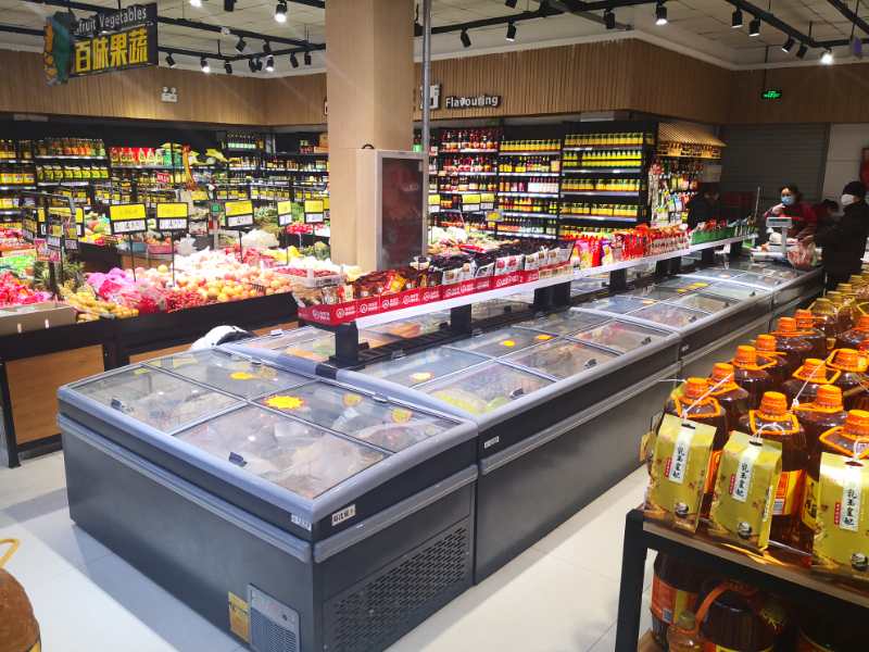 Main features of supermarket island freezer~