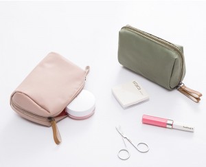 Sandro Custom Logo Hot Sale Fashion Small  Nylon Makeup Bag Travel Cosmetic New Arrivals