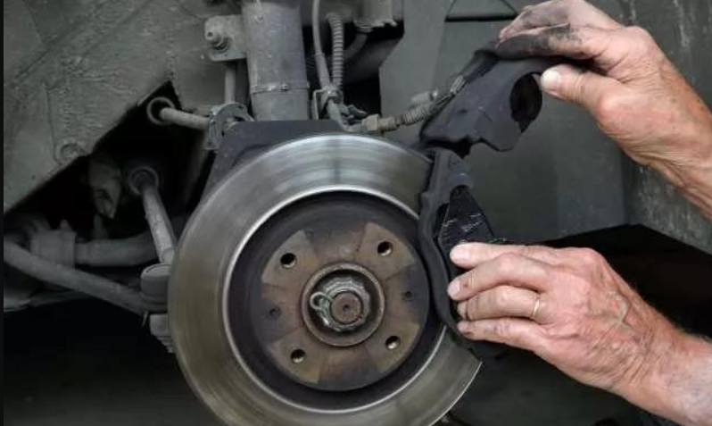 Reasons for brake pad noise and solution methods