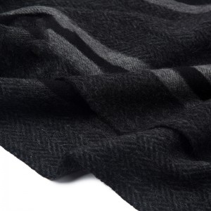 Cashmere and wool blended scarf for men