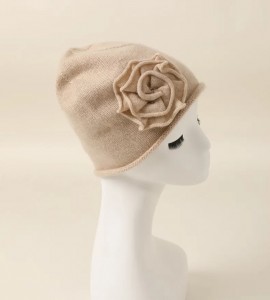 Women cashmere beanie winter hats custom designer Knitted bennie caps with custom logo