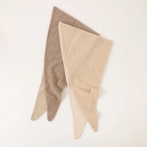 2022 designer brand triangle cashmere snood scarf custom fashion plain knit winter women cashmere scarves shawl