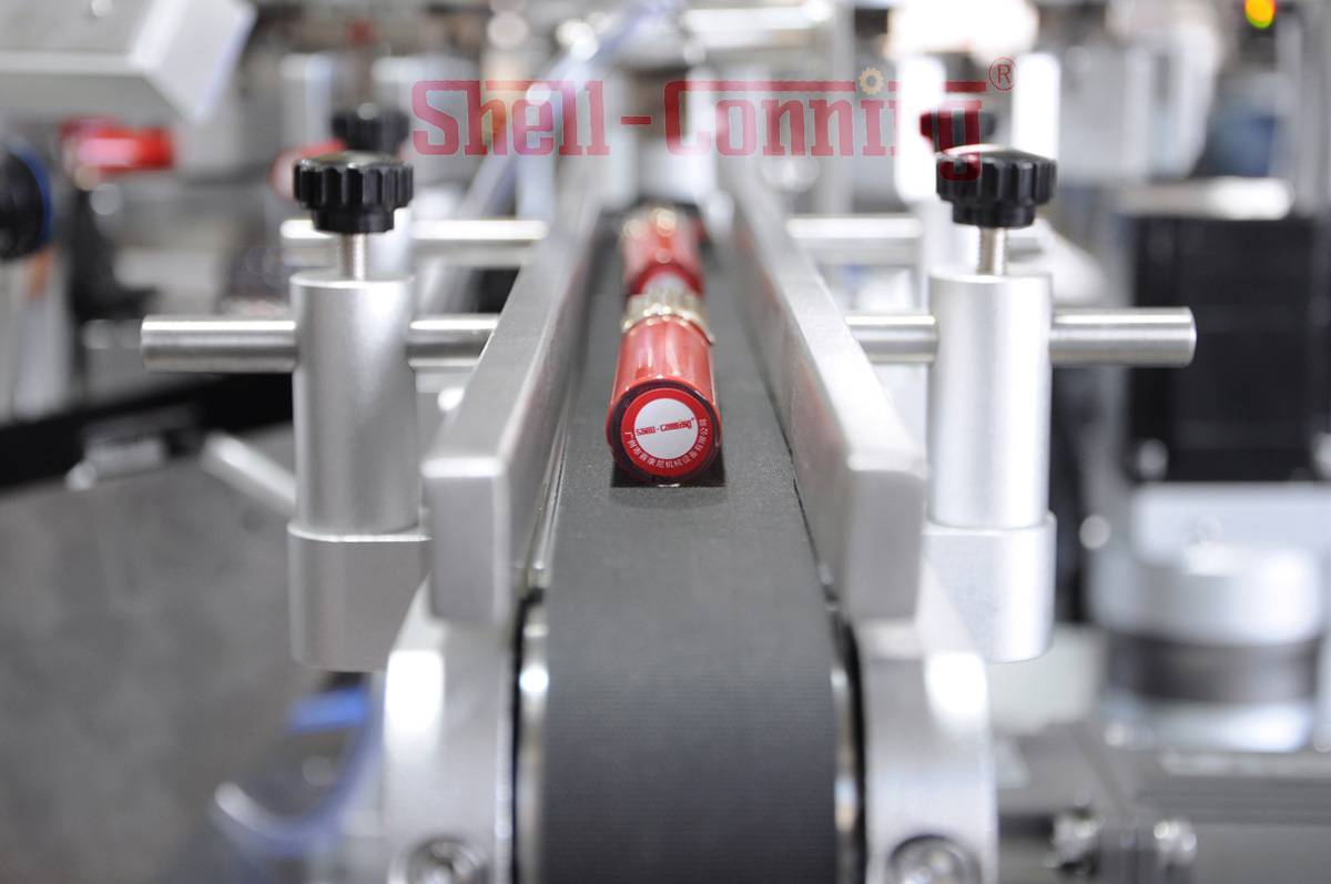 Massive Selection for Cosmetic Labeling Machine - Lipstick bottom labeling machine – S-conning detail pictures