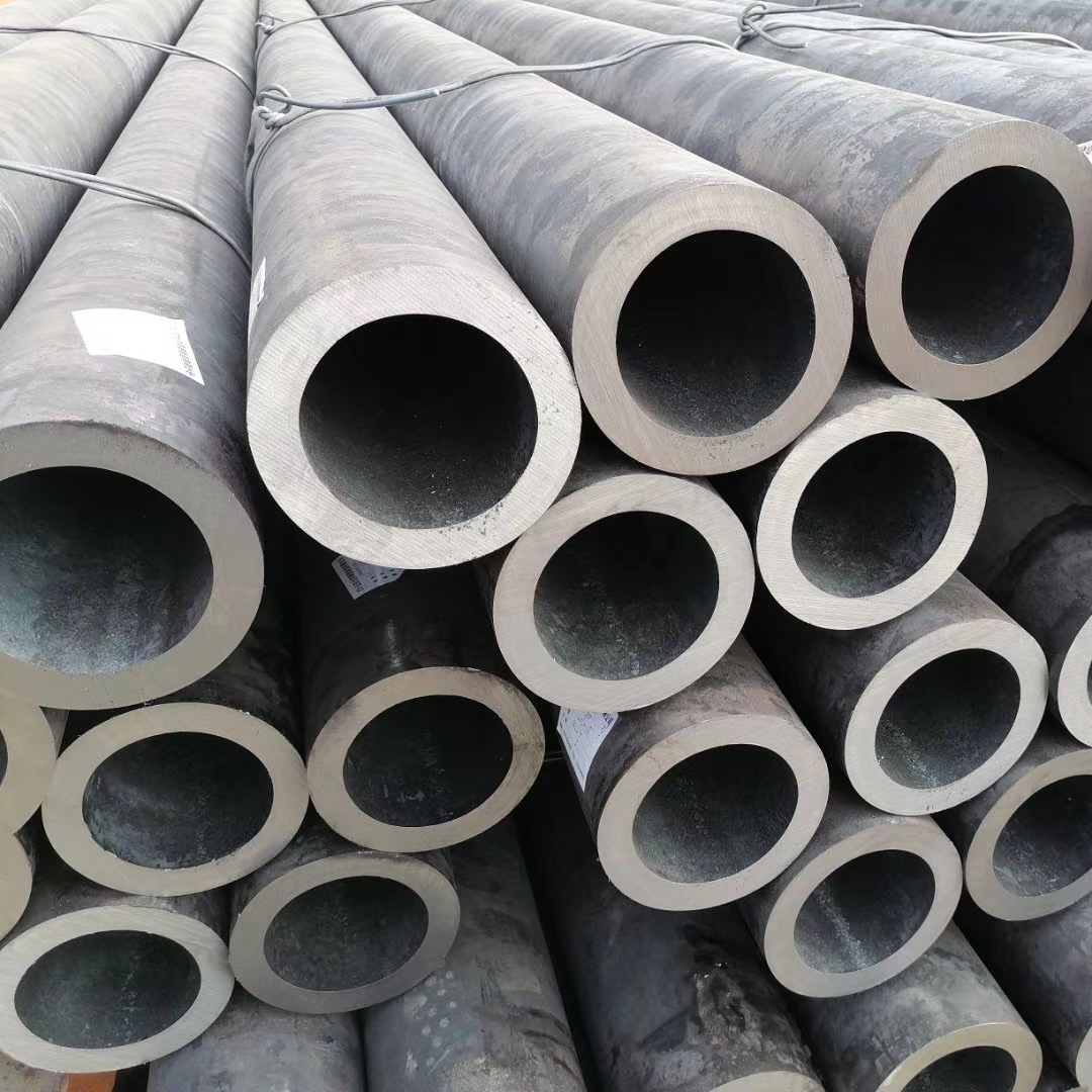 Carbon steel seamless steel pipe / fluid pipe / high, low and medium pressure boiler pipe / petroleum cracking pipe / fertilizer pipe Featured Image