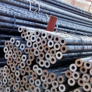 Factory Cheap Thick Wall Seamless Pipes China Large Diameter LSAW Carbon Steel Pipe Conveying Fluid Petroleum Gas Oil Seamless Tube