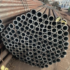 Best quality Low Price Large Stock Hot Dipped Galvanized Steel Pipe/Rectangular Steel Pipe Tube 15mm Diameter Q345