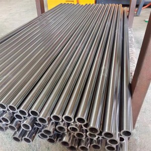 China Precision Steel Tube Manufacturers Small Diameter Seamless Steel Pipe
