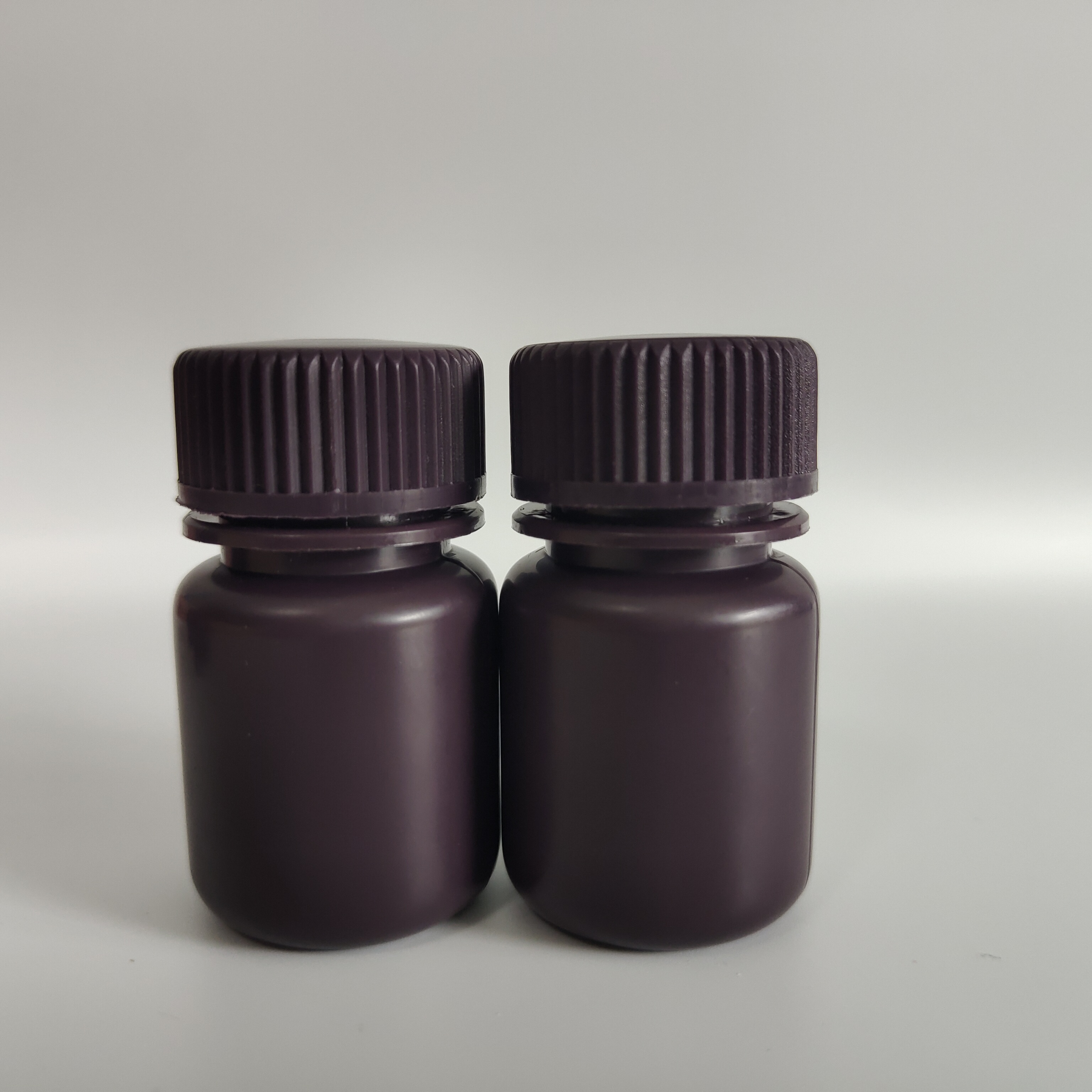 Discountable Price Tip Combs -  plastic reagent bottles, PP, 30ml, transparent / brown – Labio