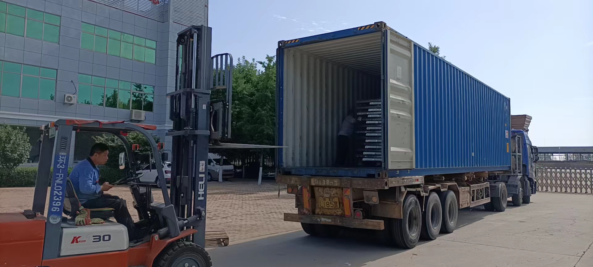 Today, The Tanzania 950m³ Hot Dip Galvanized Water Tank Project Was Delivered