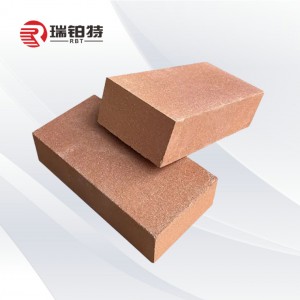 Lightweight Clay Bricks