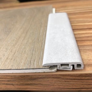 Eco-Friendly Anti UV Extruded WPC Wood Plastic Composite Decking Floor
