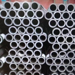 professional manufacturer and distributor of high pressure steel pipe