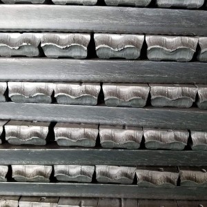 Aluminium ingots