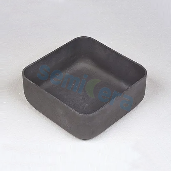 High temperature resistant silicon carbide ceramic saggar