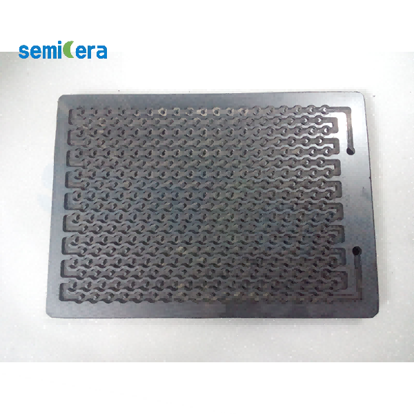 Silicon carbide microreactive plate