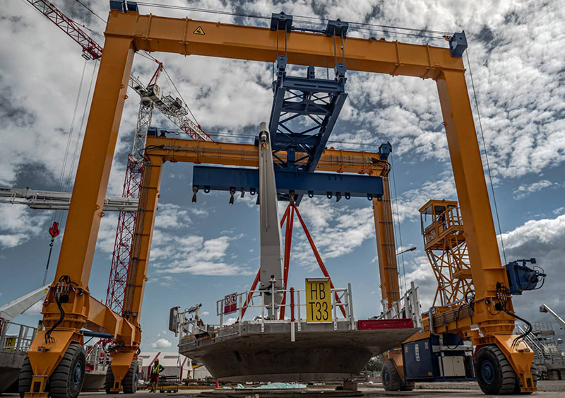 Industrial 60 Ton 80 Ton Construction Rubber Gantry Crane Featured Image