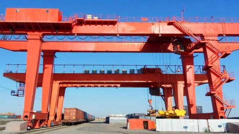 SEVENCRANE-Rail Mounted Gantry Crane 1