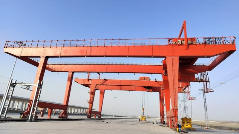 SEVENCRANE-Rail Mounted Gantry Crane 2