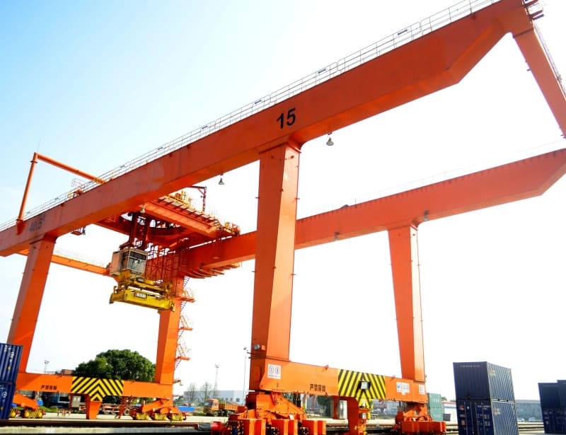SEVENCRANE-Rail Mounted Gantry Crane 5