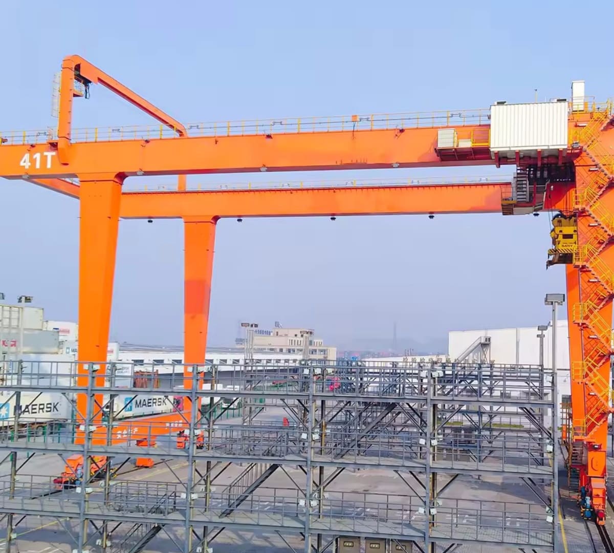 SEVENCRANE-Rail Mounted Gantry Crane 7