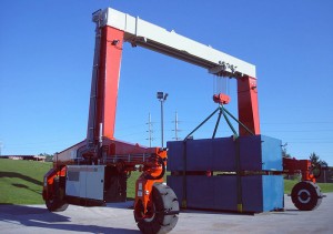 10t~300t Rubber Tyre Portal Crane To Lift Shipping Container