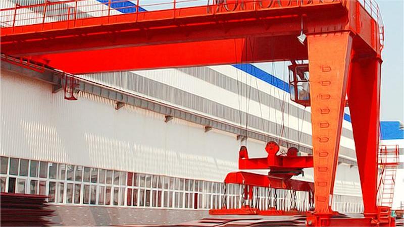Types and Uses of Semi Gantry Cranes