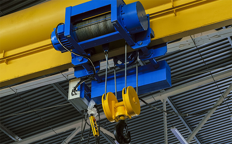 wire rope hoist of the crane