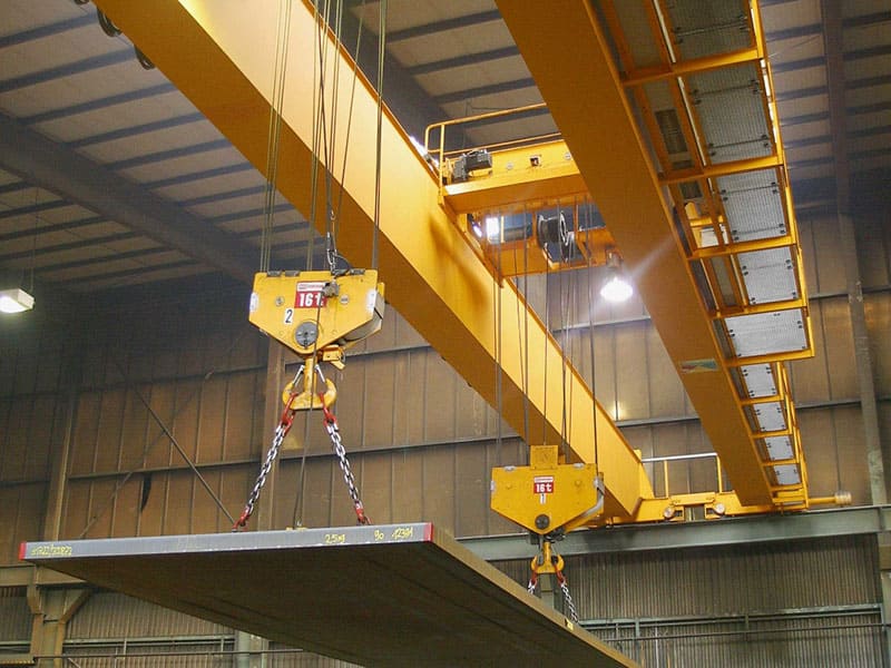 The Influence of Factory Conditions on the Selection of Bridge Cranes