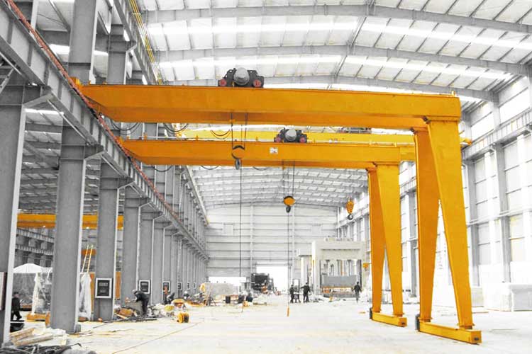 What exactly is a semi-gantry crane?