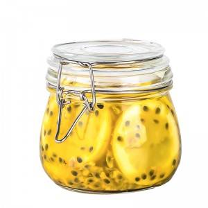 Glass honey jar with metal lid