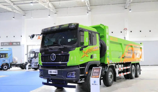 SHACMAN'ın 620 beygir gücüne kadar otomatik damperli kamyonu var Bu X5000 damperli kamyon gerçekten son teknoloji ürünü
