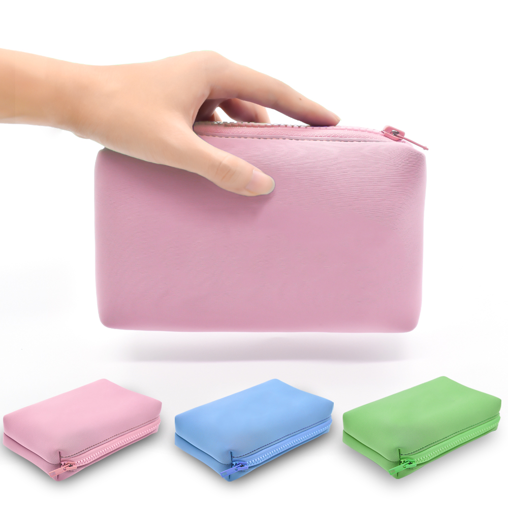 Neoprene Cosmetic Bags: The Perfect Travel Accessory
