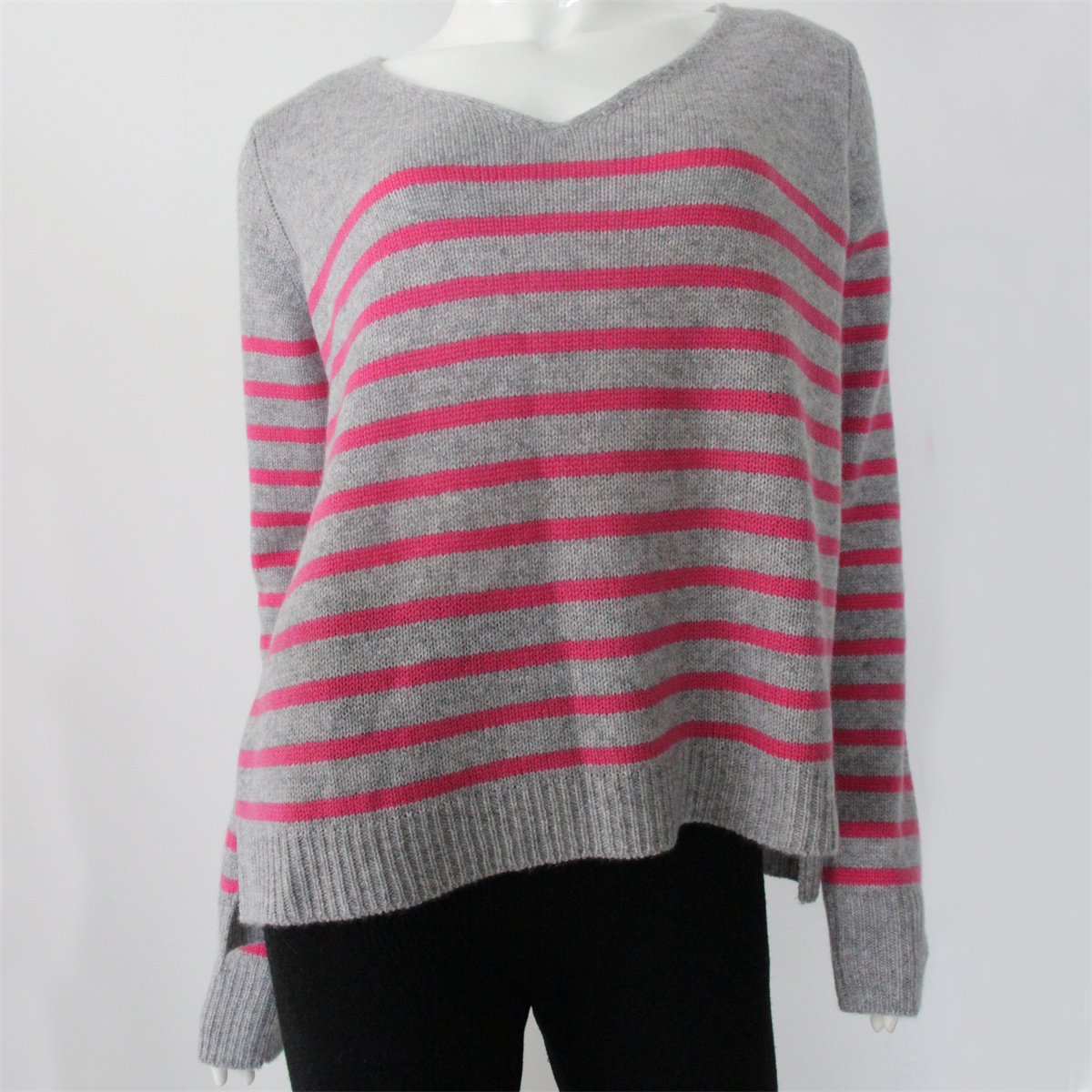 V neck cashmere sweater loose knit WY011